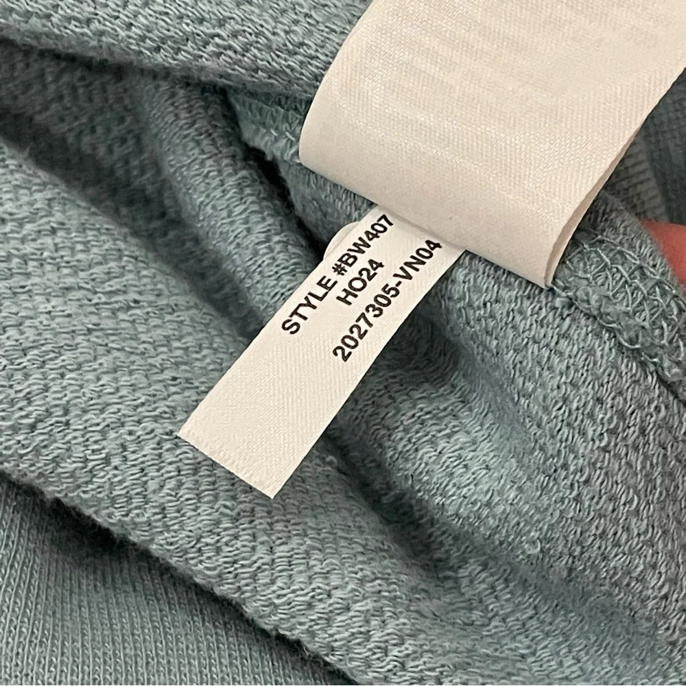 J. Crew Men's Crewneck Sweater in Soft Blue Small